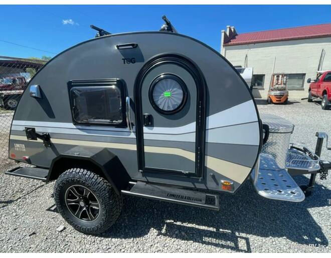 2024 nuCamp TAG TAG XL LIMITED EDITION Travel Trailer at Tonies RV STOCK# 6601 Photo 2